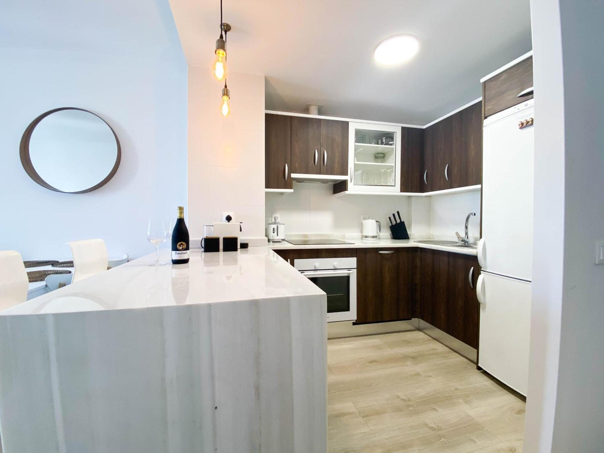 Sea Glimpse Apartamento De Vacaciones 마닐바 외부 사진
